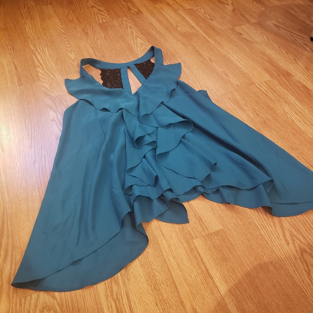 BCBGeneration BCBG Lace Open Back Flowy Tank